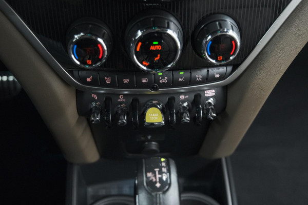 MINI Countryman 2.0 Cooper S E ALL4 Chili | Panoramadak | Camera | Apple Carplay | Elektrische Kofferklep