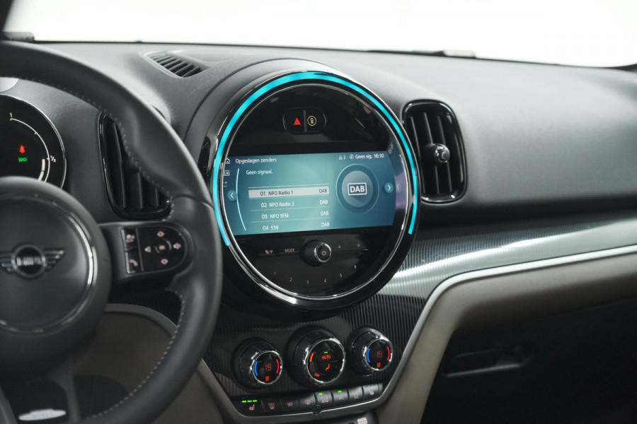 MINI Countryman 2.0 Cooper S E ALL4 Chili | Panoramadak | Camera | Apple Carplay | Elektrische Kofferklep