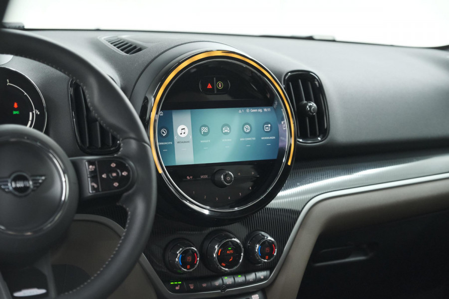 MINI Countryman 2.0 Cooper S E ALL4 Chili | Panoramadak | Camera | Apple Carplay | Elektrische Kofferklep