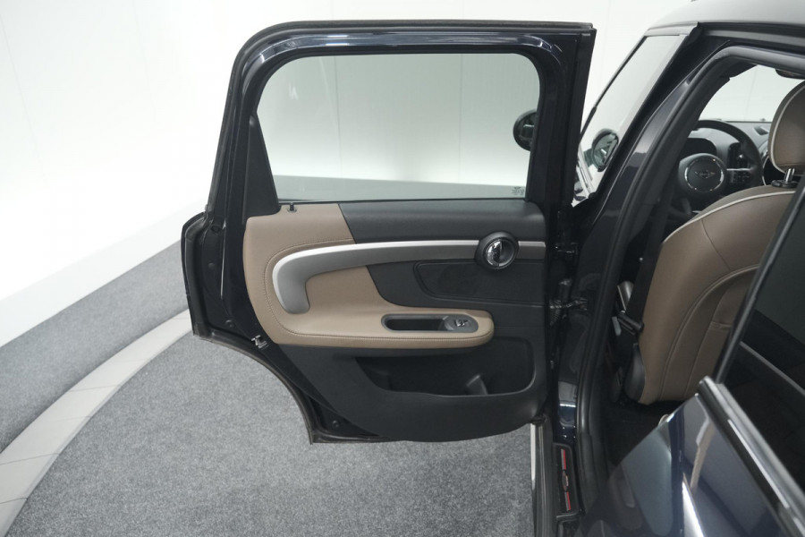 MINI Countryman 2.0 Cooper S E ALL4 Chili | Panoramadak | Camera | Apple Carplay | Elektrische Kofferklep