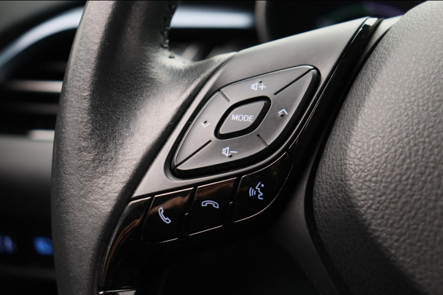 Toyota C-HR 1.8 Hybrid Dynamic Camera Navigatie Origineel NL