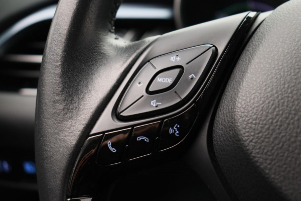Toyota C-HR 1.8 Hybrid Dynamic Camera Navigatie Origineel NL