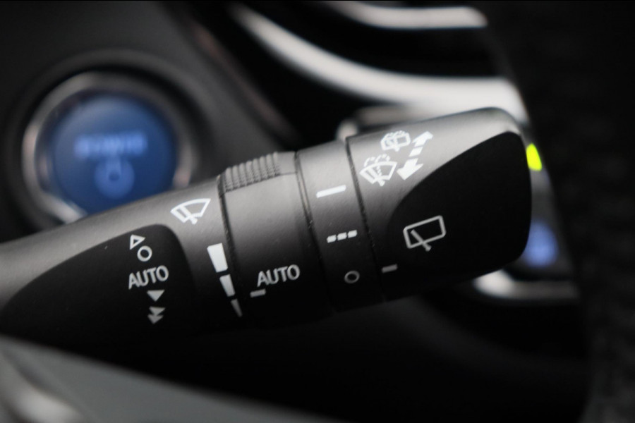 Toyota C-HR 1.8 Hybrid Dynamic Camera Navigatie Origineel NL