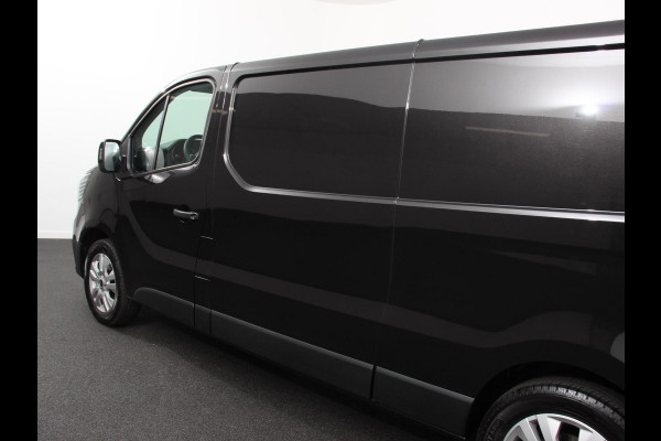 Renault Trafic 2.0 Blue dCi 150 EDC T30 L2H1 Advance Navigatie Airco Lichtmetalen velgen Betimmering Trekhaak Camera Parkeer sensoren Dab