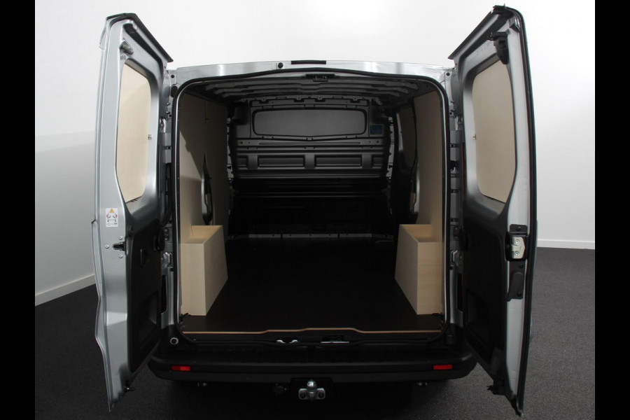 Renault Trafic 2.0 Blue dCi 150 EDC T30 L2H1 Advance Navigatie Airco Lichtmetalen velgen Betimmering Trekhaak Camera Parkeer sensoren Dab