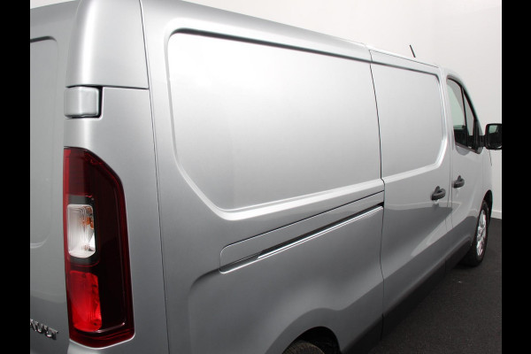 Renault Trafic 2.0 Blue dCi 150 EDC T30 L2H1 Advance Navigatie Airco Lichtmetalen velgen Betimmering Trekhaak Camera Parkeer sensoren Dab