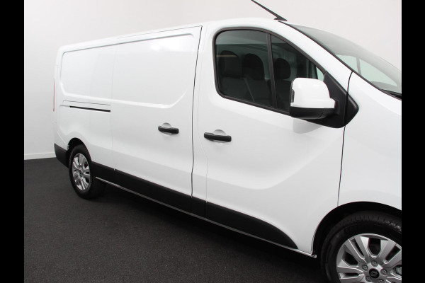 Renault Trafic 2.0 Blue dC1 150 EDC T30 L2H1 Advance Navigatie Airco Lichtmetalen velgen Betimmering Trekhaak Camera Parkeer sensoren Dab