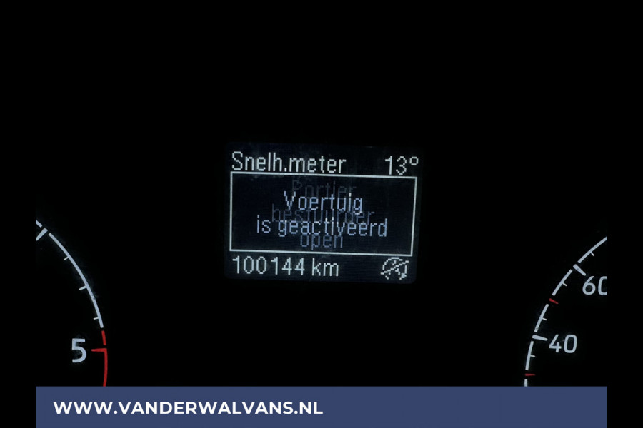 Ford Transit Custom 2.0 TDCI 130 pk L2H1 Euro6 Airco | LED | Cruisecontrol | Verwarmde voorruit | Parkeersensoren Bijrijdersbank, 2800kg trekvermogen