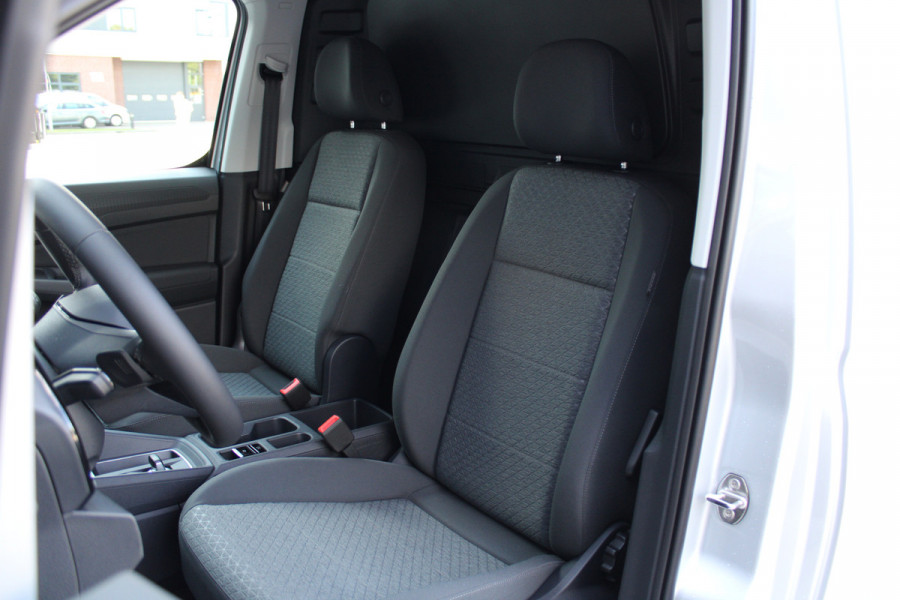 Ford Transit Connect 2.0 EcoBlue L2 Limited 122pk - Navi - Adaptive Cruise - Virtual cockpit - Blind Spot - Camera - Afneembare Trekhaak - Rijklaar