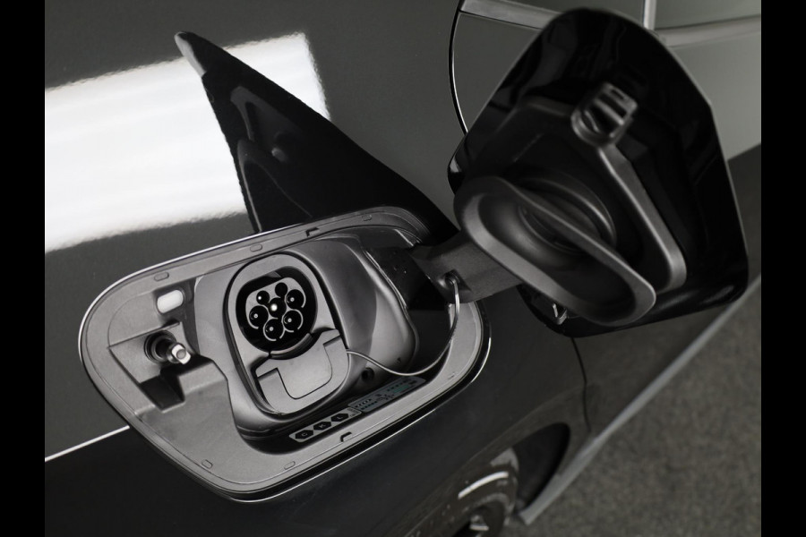 Volkswagen ID.3 Pro Business 59 kWh accu, 150 kW / 204 pk Hatchbac