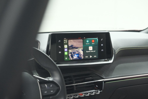 Peugeot 2008 PureTech 130 GT-Line | Trekhaak | Camera | Apple Carplay | Parkeersensoren