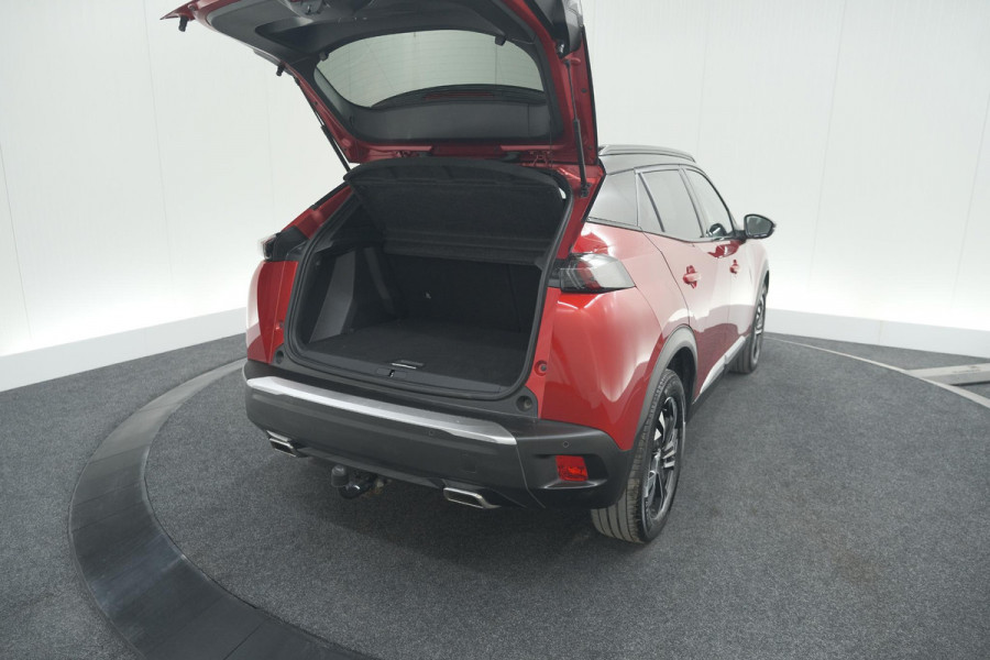 Peugeot 2008 PureTech 130 GT-Line | Trekhaak | Camera | Apple Carplay | Parkeersensoren