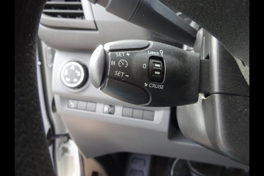 Peugeot Expert 1.5 BlueHDI 120 L2 AIRCO CRUISE 120 PK