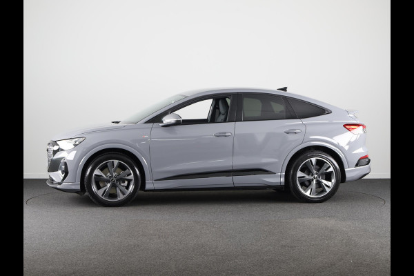 Audi Q4 Sportback e-tron S edition e-tron 45 82 kWh 210 kW / 286 PK Sportba Comfortpakket, adpative cruise control, achteruitrijcamera, optiek pakket zwart plus