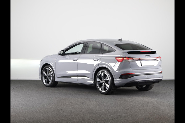 Audi Q4 Sportback e-tron S edition e-tron 45 82 kWh 210 kW / 286 PK Sportba Comfortpakket, adpative cruise control, achteruitrijcamera, optiek pakket zwart plus