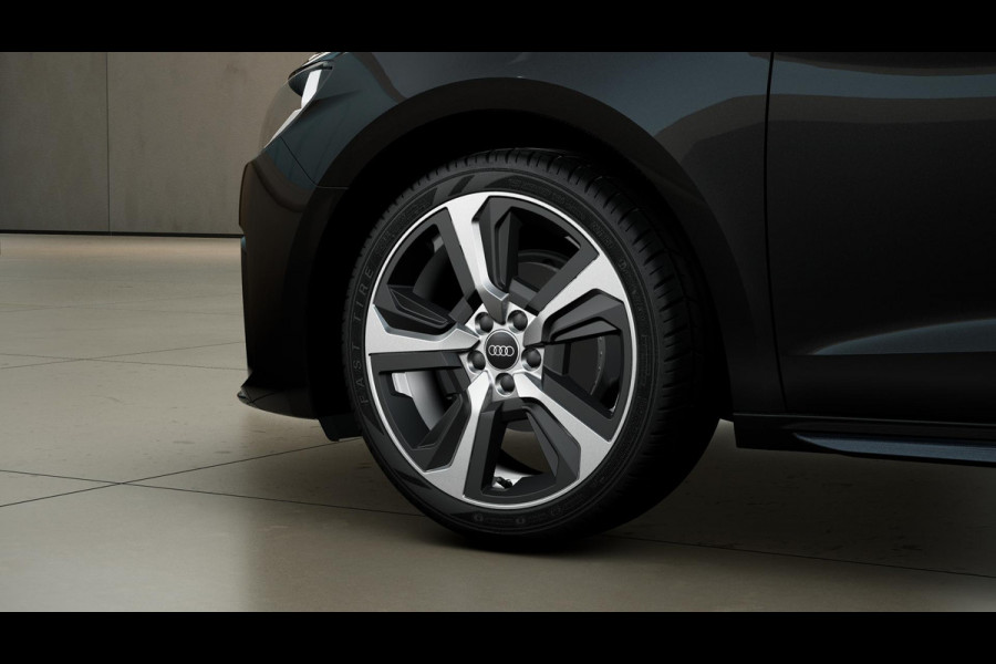 Audi A1 Advanced edition 25 TFSI 70 kW / 95 PK Sportback 5 optiekpakket zwart, 2 zone airconditioning