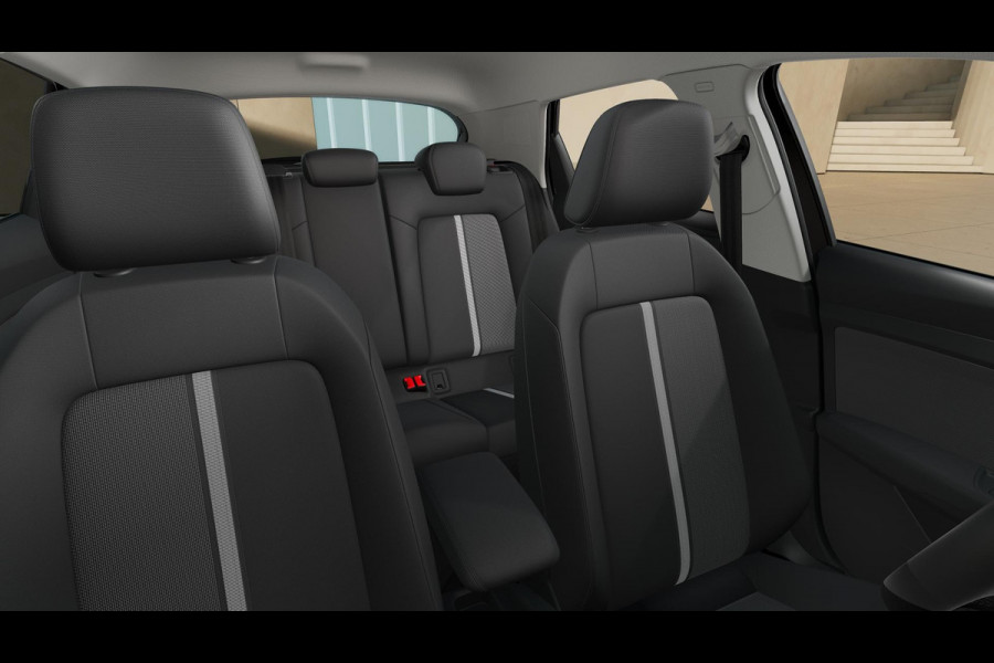 Audi A1 Advanced edition 25 TFSI 70 kW / 95 PK Sportback 5 optiekpakket zwart, 2 zone airconditioning