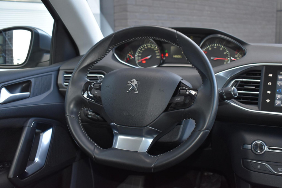 Peugeot 308 1.2 PureTech 130PK Aut. Blue Lease Premium | Pano | Navi | Incl garatie