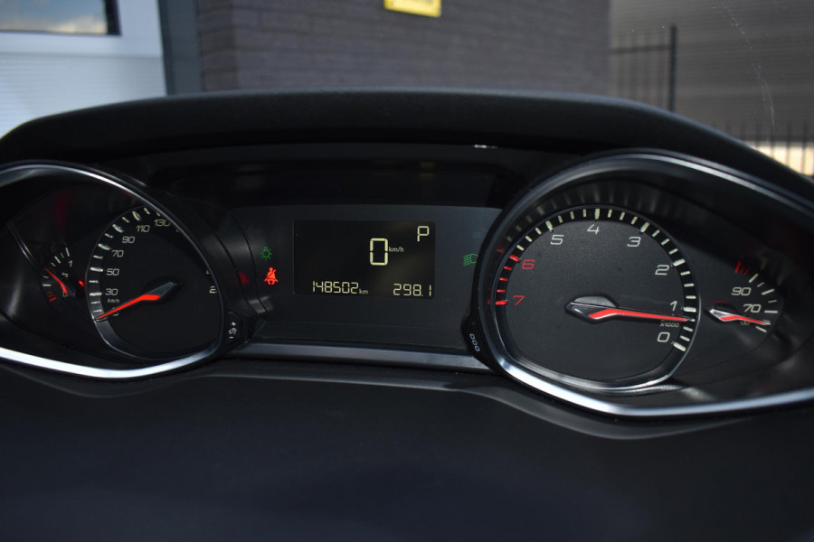 Peugeot 308 1.2 PureTech 130PK Aut. Blue Lease Premium | Pano | Navi | Incl garatie
