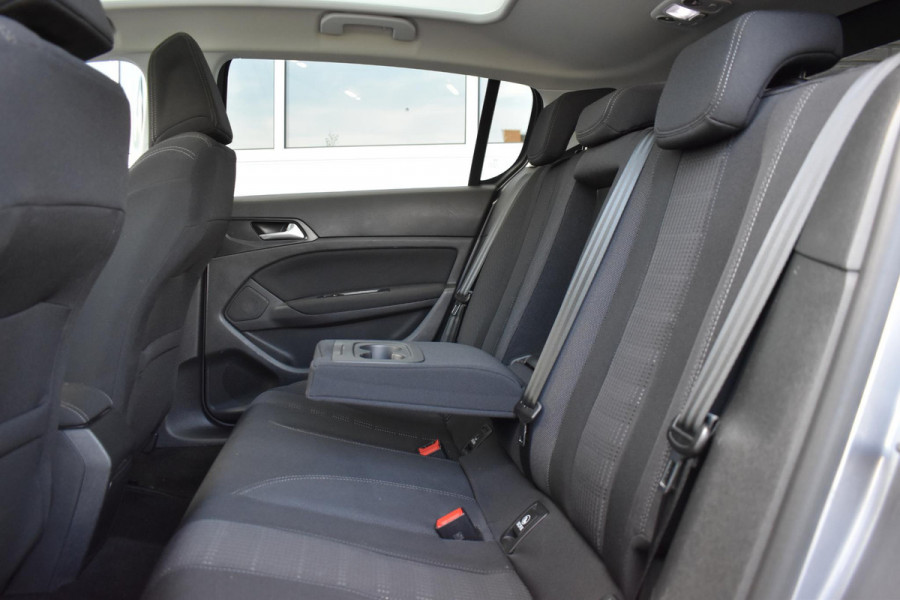 Peugeot 308 1.2 PureTech 130PK Aut. Blue Lease Premium | Pano | Navi | Incl garatie