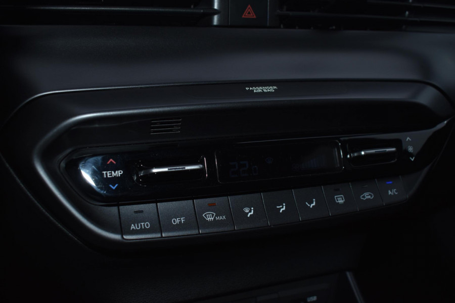 Hyundai i20 1.0 T-GDI 100PK Essential Design | Camera | Carplay | Stoelverwa. | Incl. Garantie