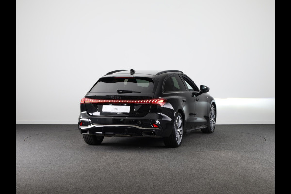 Audi A5 Avant Edition One 35 TFSI 110 kW / 150 pk Avant 7 versn. S-Edition, Tech Plus pakket, optiek pakket zwart, adaptive cruise control, verwarmbare voorstoelen, rondom camera's