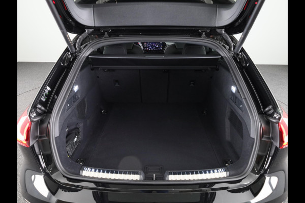 Audi A5 Avant Edition One 35 TFSI 110 kW / 150 pk Avant 7 versn. S-Edition, Tech Plus pakket, optiek pakket zwart, adaptive cruise control, verwarmbare voorstoelen, rondom camera's