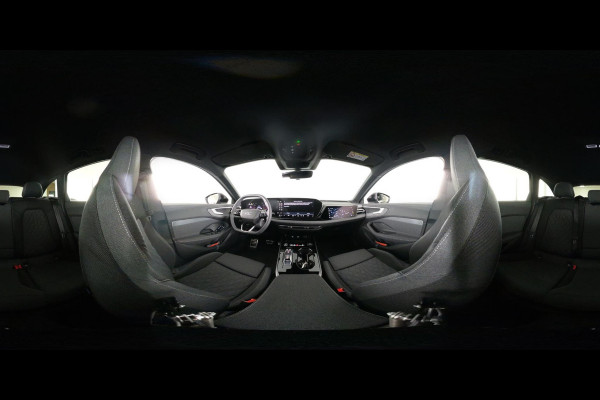 Audi A5 Avant Edition One 35 TFSI 110 kW / 150 pk Avant 7 versn. S-Edition, Tech Plus pakket, optiek pakket zwart, adaptive cruise control, verwarmbare voorstoelen, rondom camera's