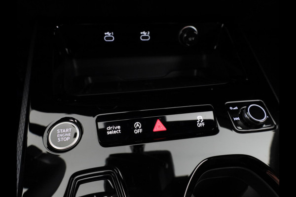 Audi A5 Avant Edition One 35 TFSI 110 kW / 150 pk Avant 7 versn. S-Edition, Tech Plus pakket, optiek pakket zwart, adaptive cruise control, verwarmbare voorstoelen, rondom camera's