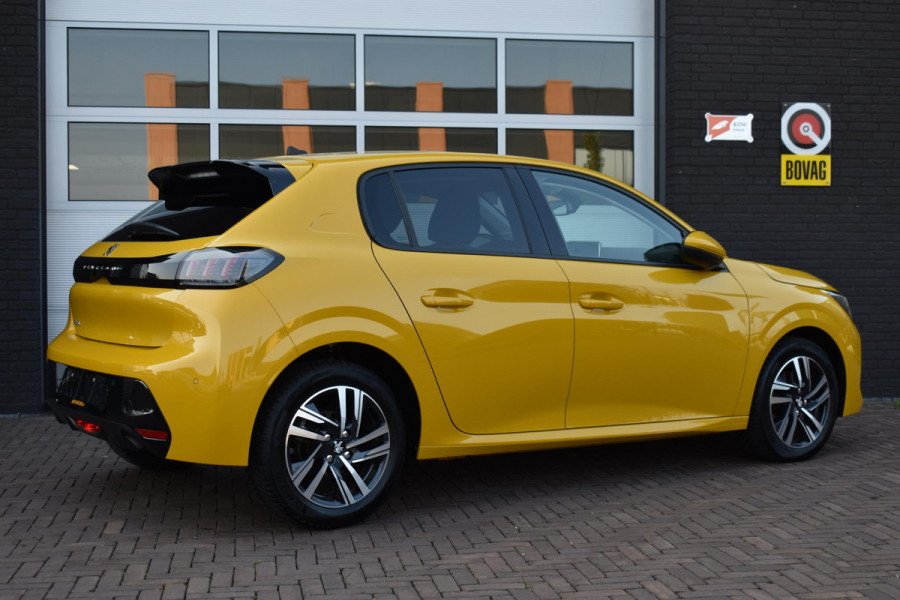 Peugeot 208 1.2 PureTech 100PK Allure Pack | Groot Navi | I-cockpit | Incl. garantie