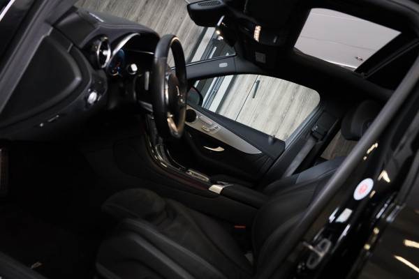 Mercedes-Benz GLC 300e 4MATIC AMG 63 Look / Memory / Digital Cockpit / Open Pano / 360 Camera / Acc / Trekhaak / Led