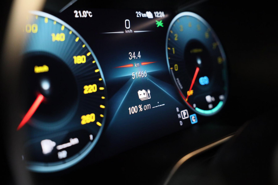 Mercedes-Benz GLC 300e 4MATIC AMG 63 Look / Memory / Digital Cockpit / Open Pano / 360 Camera / Acc / Trekhaak / Led