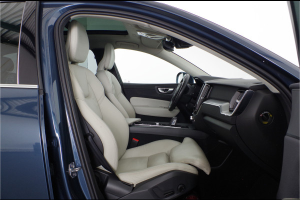 Volvo XC60 2.0 T8 Twin Engine AWD Polestar Engineered > 406pk/DENIM BLUE/plug-in hybrid/Camera...