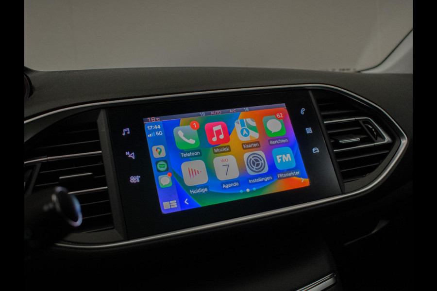 Peugeot 308 SW 1.2 PureTech Blue Lease Premium Sport (PANORAMADAK,APPLE CARPLAY,NAVI,LED,CRUISE,CLIMATE,GETINT,NETTESTAAT)