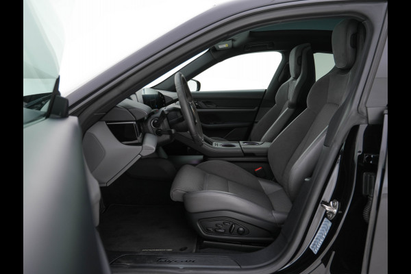 Porsche Taycan Performance 84 kWh [ 3-Fase ] Aut. *PANO | HEAT-PUMP | SPORT-CHRONO-PACK | LEATHER-MICROFIBRE | FULL-LED | MEMORY-PACK | BOSE-SOUND | AIR-SUSPENSION | BLINDSPOT | HEATED-SPORT-SEATS | CAMERA | DAB+ | ECC | PDC | 20''ALU*