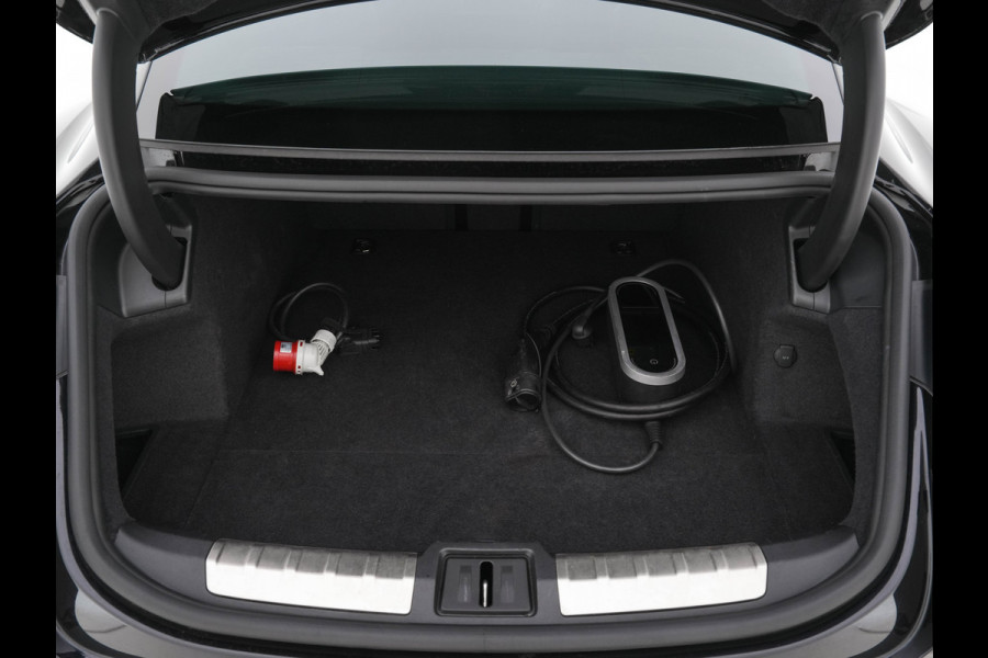 Porsche Taycan Performance 84 kWh [ 3-Fase ] Aut. *PANO | HEAT-PUMP | SPORT-CHRONO-PACK | LEATHER-MICROFIBRE | FULL-LED | MEMORY-PACK | BOSE-SOUND | AIR-SUSPENSION | BLINDSPOT | HEATED-SPORT-SEATS | CAMERA | DAB+ | ECC | PDC | 20''ALU*