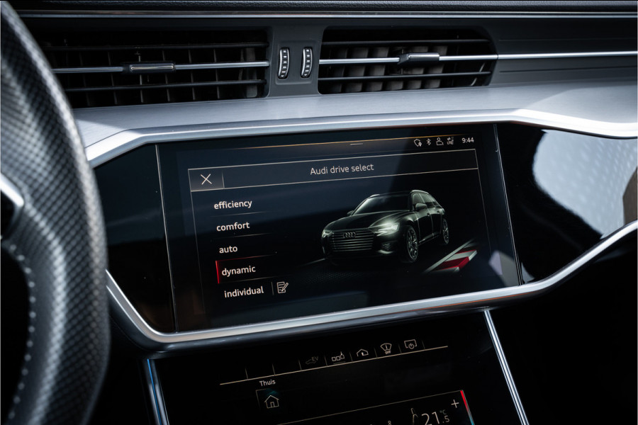 Audi A6 Avant 55 TFSI e quattro Competition S-Line - Panorama | HUD | Elek. trekhaak | Memory | 360c
