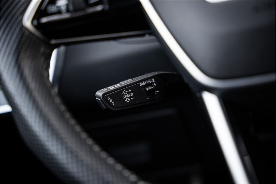 Audi A6 Avant 55 TFSI e quattro Competition S-Line - Panorama | HUD | Elek. trekhaak | Memory | 360c