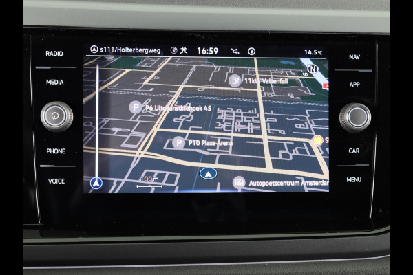 Volkswagen Polo 1.0 TSI R-Line Private lease vanaf €470,- pm | 95 pk | Verlengde garantie | Navigatie | Parkeersensoren | Adaptieve cruise control | Autom. airco |
