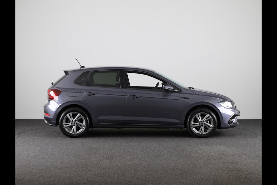 Volkswagen Polo 1.0 TSI R-Line Private lease vanaf €470,- pm | 95 pk | Verlengde garantie | Navigatie | Parkeersensoren | Adaptieve cruise control | Autom. airco |
