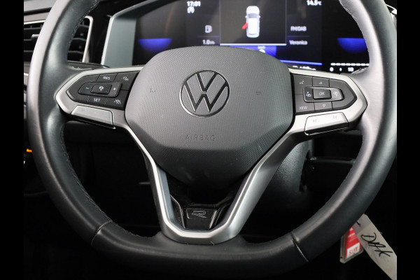 Volkswagen Polo 1.0 TSI R-Line Private lease vanaf €470,- pm | 95 pk | Verlengde garantie | Navigatie | Parkeersensoren | Adaptieve cruise control | Autom. airco |