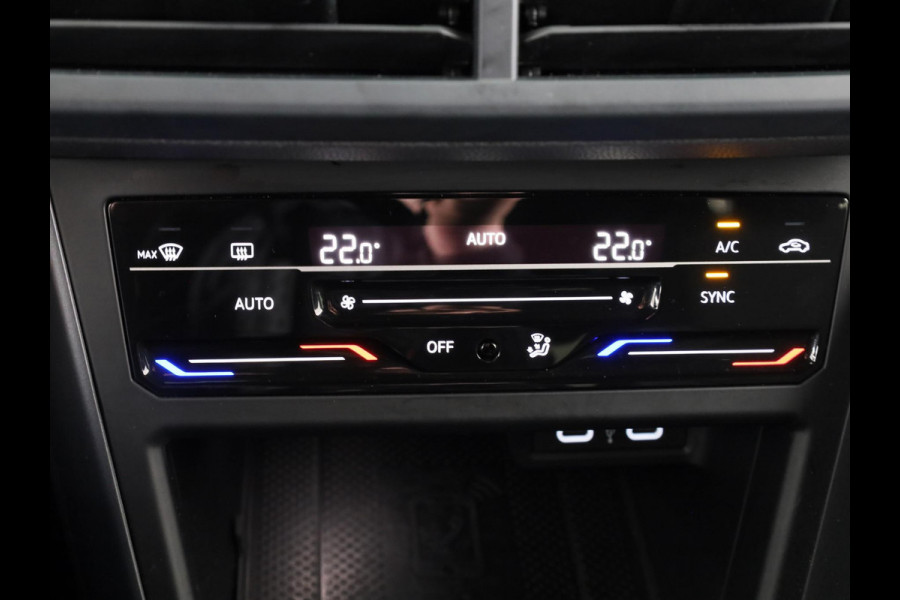 Volkswagen Polo 1.0 TSI R-Line Private lease vanaf €470,- pm | 95 pk | Verlengde garantie | Navigatie | Parkeersensoren | Adaptieve cruise control | Autom. airco |