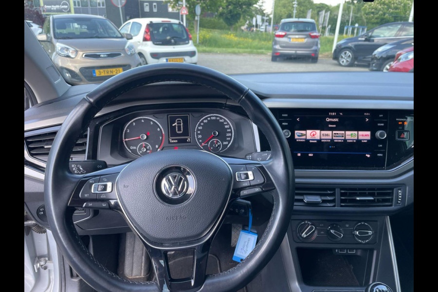 Volkswagen Polo 1.0 TSI Comfortline / CarPlay