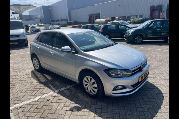 Volkswagen Polo 1.0 TSI Comfortline / CarPlay