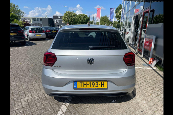 Volkswagen Polo 1.0 TSI Comfortline / CarPlay