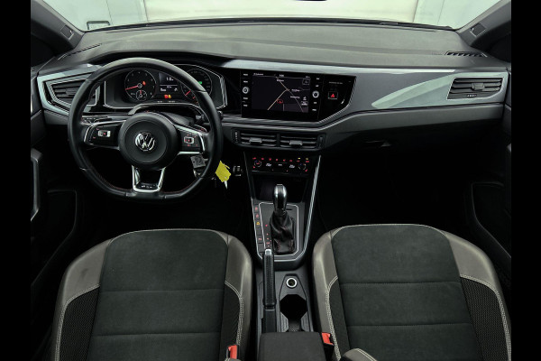 Volkswagen Polo 2.0 TSI GTI( Goed OnderH, Navi, Beats Audio, StoelV, App-Connect, Cruise Con, Etc)