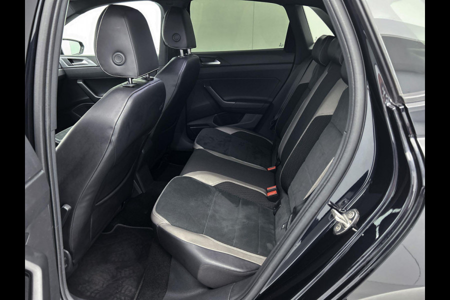 Volkswagen Polo 2.0 TSI GTI( Goed OnderH, Navi, Beats Audio, StoelV, App-Connect, Cruise Con, Etc)