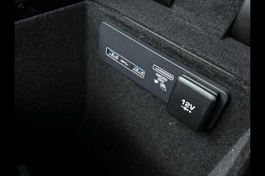 Land Rover Range Rover Velar P300 R-Dynamic S (Dealer OnderH, 1e Eig, Digitale Dash, Camera, Navi, Lane Assist, Etc)