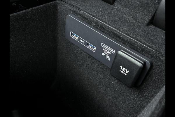 Land Rover Range Rover Velar P300 R-Dynamic S (Dealer OnderH, 1e Eig, Digitale Dash, Camera, Navi, Lane Assist, Etc)