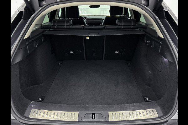 Land Rover Range Rover Velar P300 R-Dynamic S (Dealer OnderH, 1e Eig, Digitale Dash, Camera, Navi, Lane Assist, Etc)